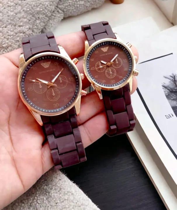 Luxury Black Couple Watch Set – Matching Analog Watches for Him & Her (2 Pieces)